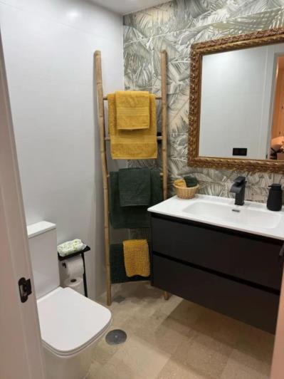 Image No.29-2 Bed Apartment for sale