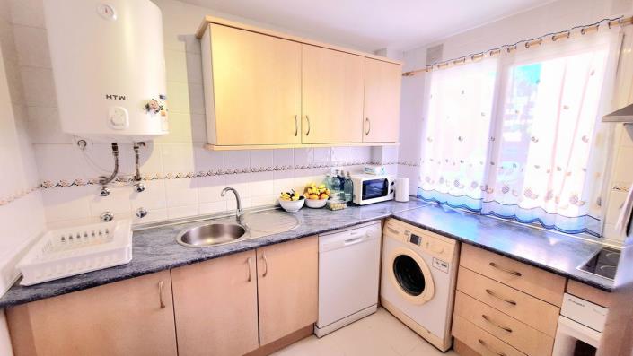 Image No.8-2 Bed Apartment for sale