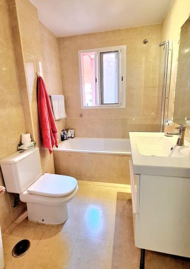 Image No.11-2 Bed Apartment for sale