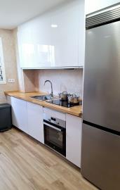 10-bb915d1cb19341576dcdc994b81ab9c5