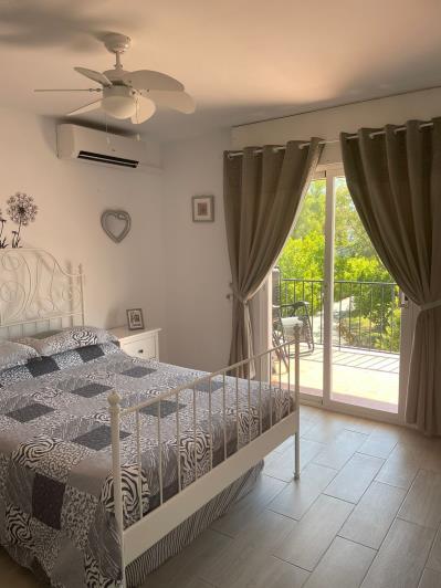 Image No.17-1 Bed Apartment for sale