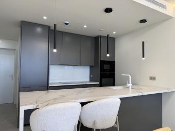 2-5bd7b9d04b45e33852eaf0ec6670150d