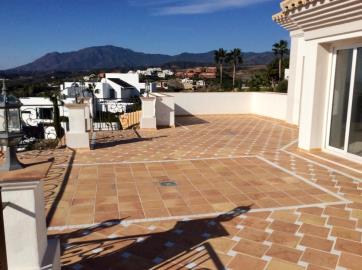 11-20939a0134ad724a8cb2a801094d15a4