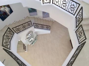 13-5fd73dea700db77384c091ca9818b1a9