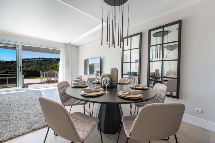 Image No.5-3 Bed Townhouse for sale