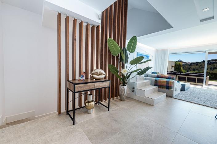 Image No.12-3 Bed Townhouse for sale