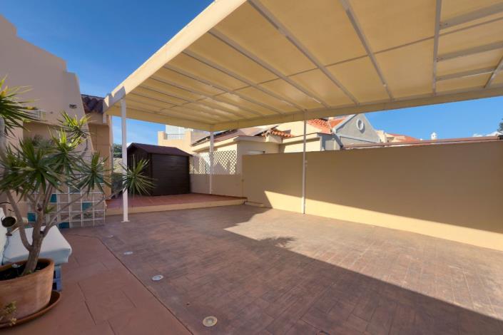 Image No.2-4 Bed Semi-Detached for sale