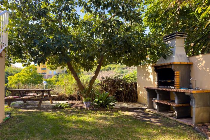 Image No.4-4 Bed Semi-Detached for sale