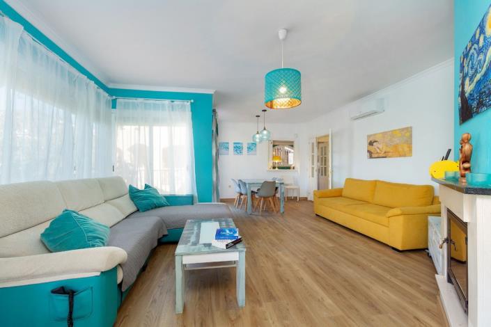 Image No.11-4 Bed Semi-Detached for sale