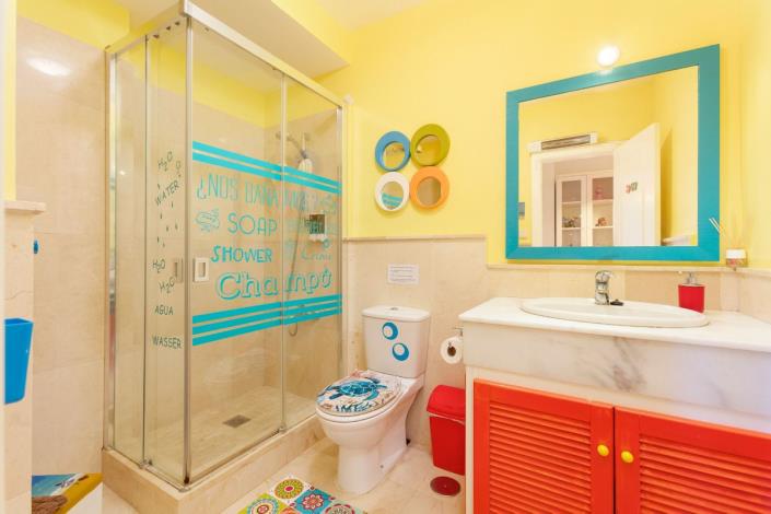 Image No.25-4 Bed Semi-Detached for sale