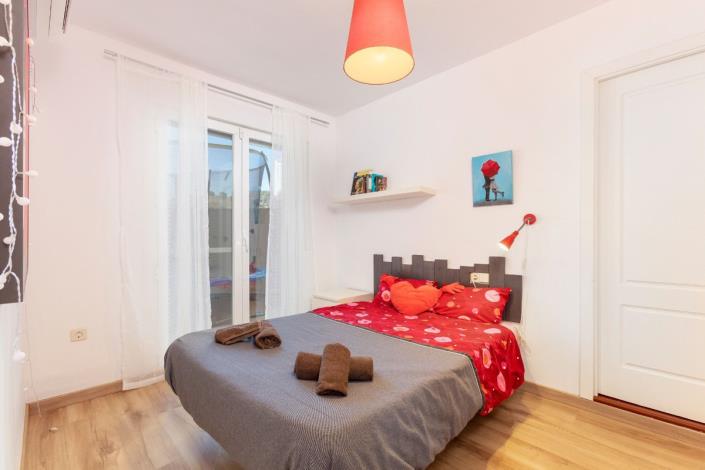 Image No.30-4 Bed Semi-Detached for sale