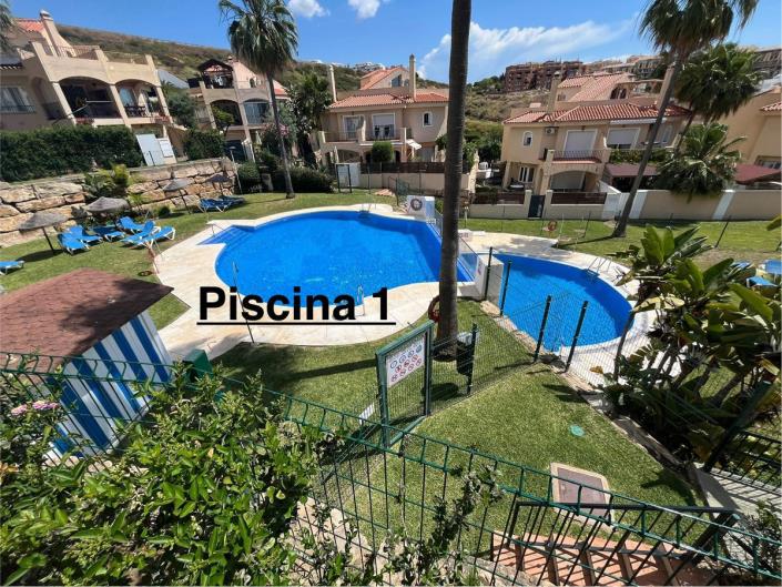 Image No.42-4 Bed Semi-Detached for sale