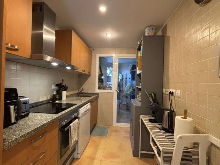 Image No.9-3 Bed Apartment for sale