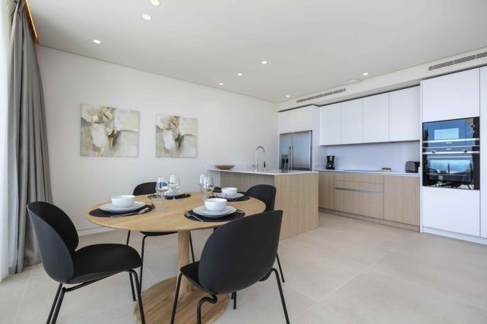 Image No.14-2 Bed Apartment for sale