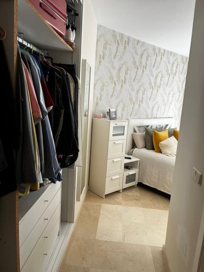 Image No.18-4 Bed Semi-Detached for sale