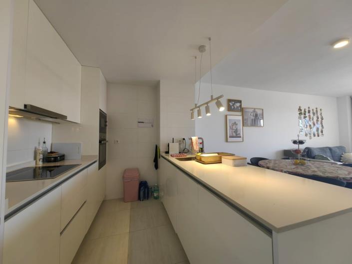 Image No.14-3 Bed Apartment for sale