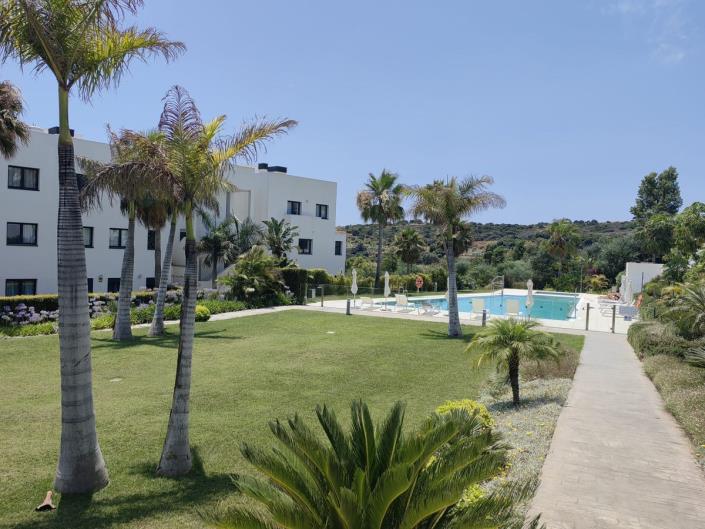 Image No.20-3 Bed Apartment for sale