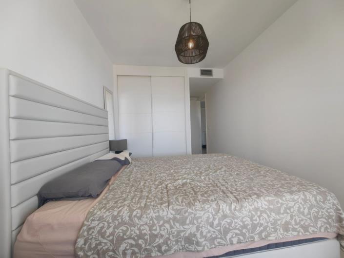 Image No.27-3 Bed Apartment for sale