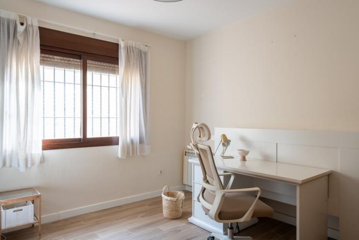 Image No.8-5 Bed Villa / Detached for sale