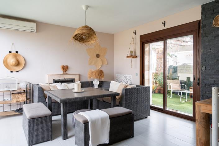 Image No.20-5 Bed Villa / Detached for sale