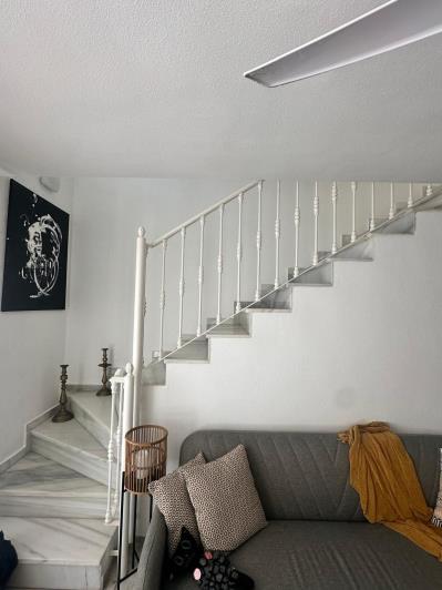 Image No.9-2 Bed Townhouse for sale