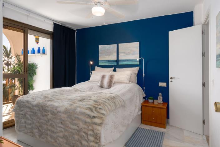 Image No.24-3 Bed Apartment for sale