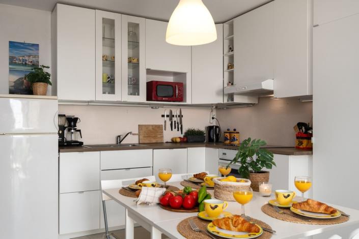 Image No.28-3 Bed Apartment for sale