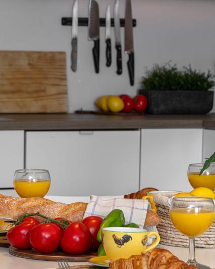 Image No.29-3 Bed Apartment for sale