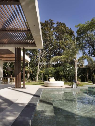 Image No.26-6 Bed Villa / Detached for sale