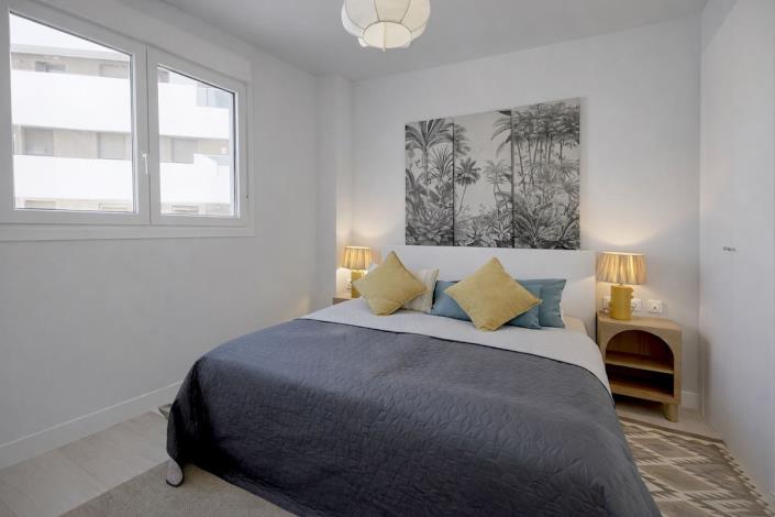 Image No.8-2 Bed Apartment for sale