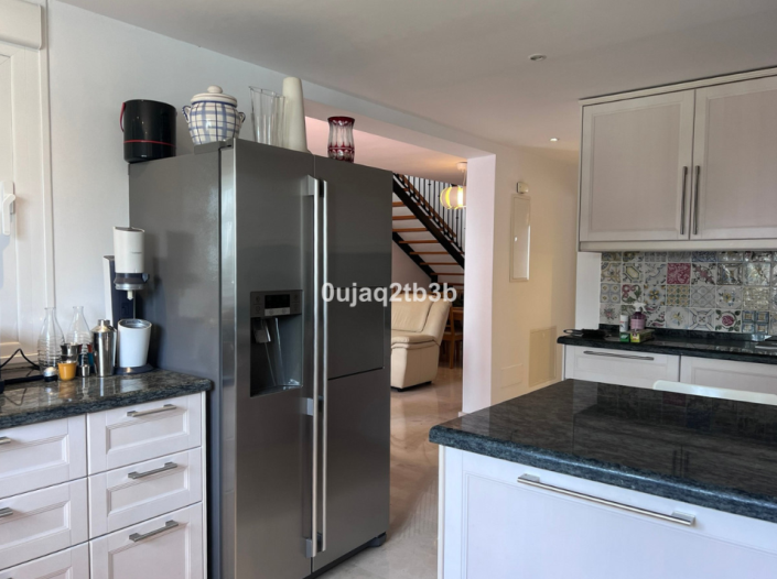 Image No.41-4 Bed Duplex for sale