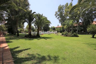 15-11d12f2f454f2f5e9b981fdd8b901d51