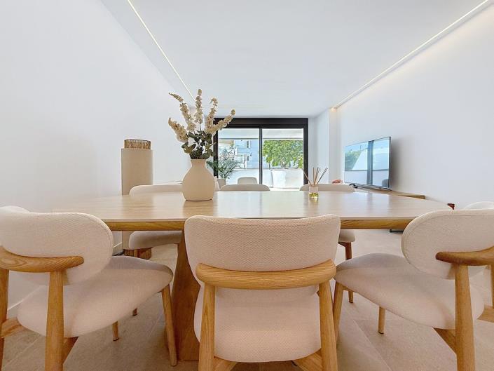 Image No.3-Appartement de 4 chambres à vendre à Estepona