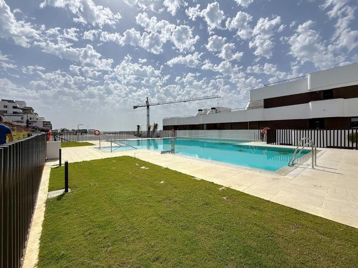 Image No.9-Appartement de 4 chambres à vendre à Estepona