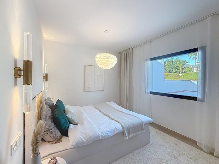 Image No.10-Maison de ville de 4 chambres à vendre à Nueva Andalucia