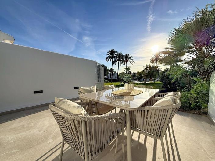 Image No.35-Maison de ville de 4 chambres à vendre à Nueva Andalucia