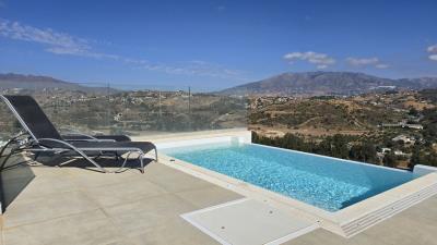 34-2e8657844e540eba0189d71f472ffca9