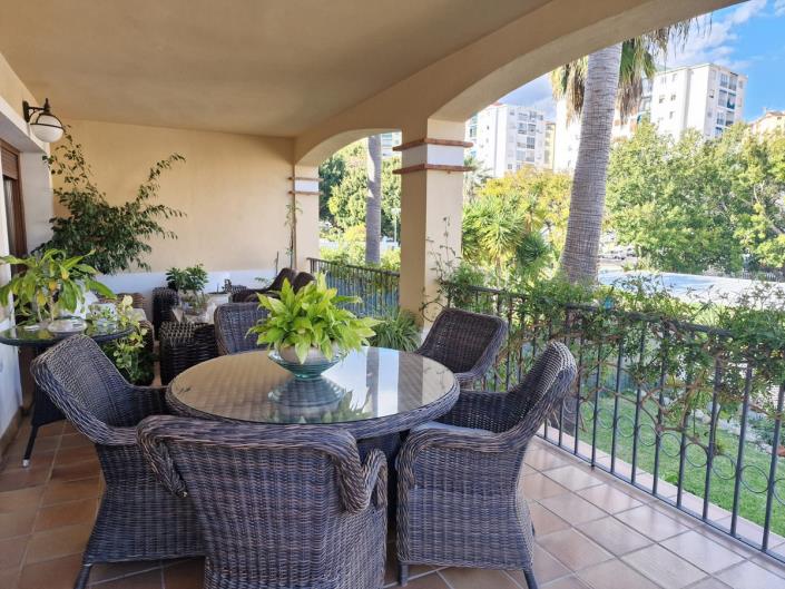 Image No.6-Jumelé de 5 chambres à vendre à Marbella