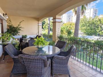 38-9b9a71c4c46e127e5c6f91a74b158396