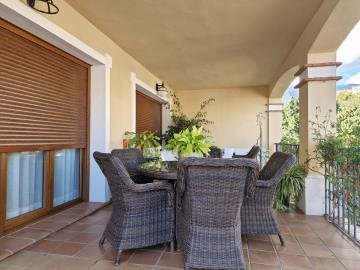 36-be7efbbd8b294061d3f27cb7c37865bb