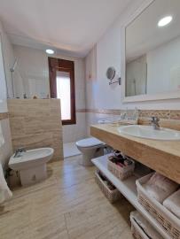 30-5e8634ec9576c9ad4825a6dec5b5d375