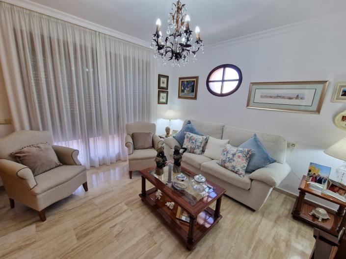 Image No.15-Jumelé de 5 chambres à vendre à Marbella