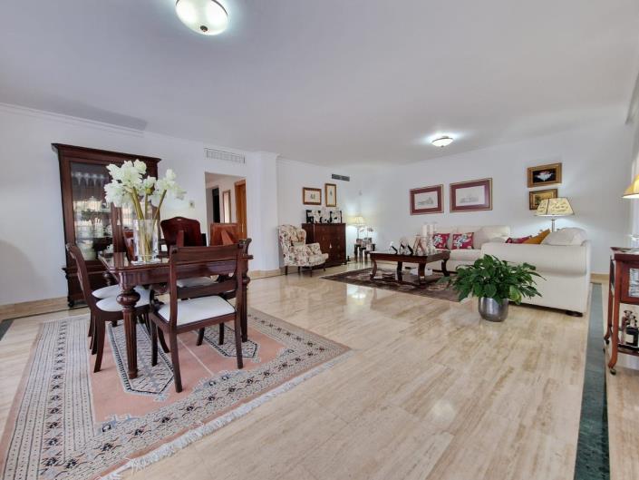 Image No.27-Jumelé de 5 chambres à vendre à Marbella