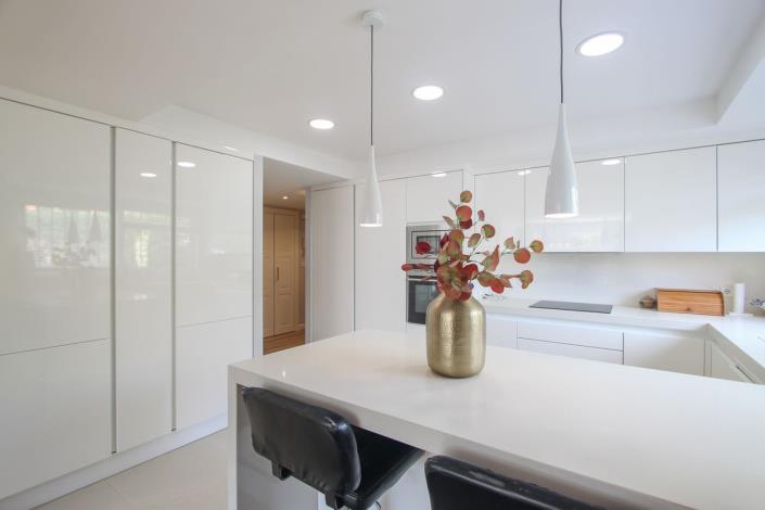 Image No.4-3 Bed Apartment for sale