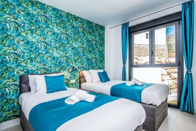 12-53013098fcab6c38b1379cd33298e050