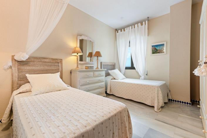 Image No.13-3 Bed Apartment for sale