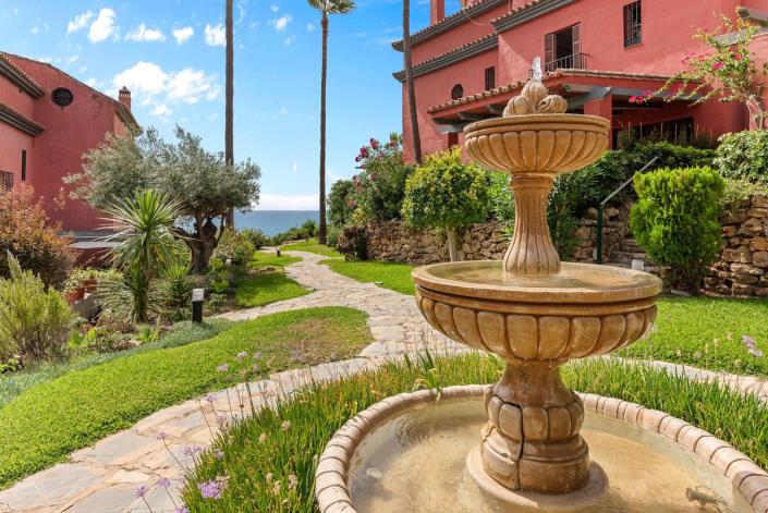 Image No.20-Maison de ville de 2 chambres à vendre à Estepona