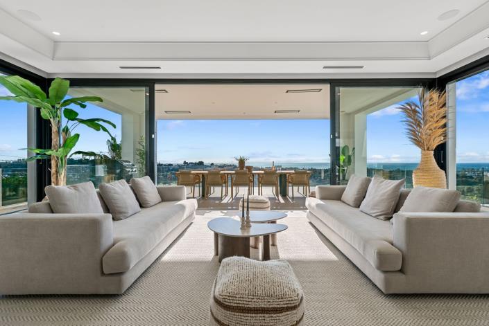 Image No.4-5 Bed Villa for sale