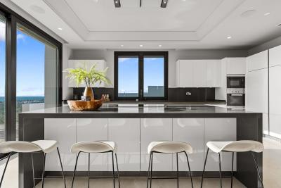 9-467d0cee5b725f3ef65f102a0c2e69c0