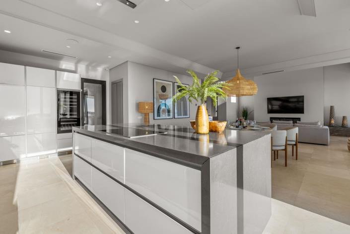 Image No.11-5 Bed Villa for sale